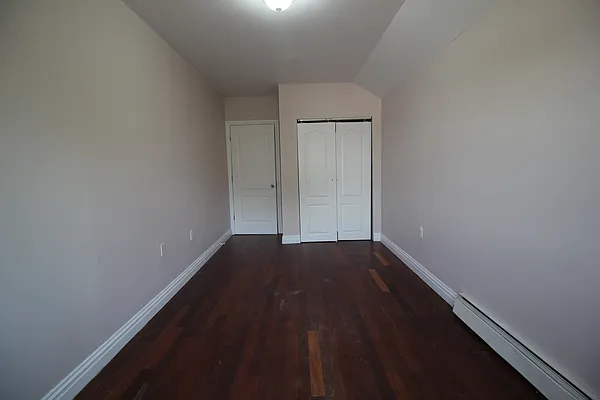 Rented by Hagstrom Management Inc | media 86