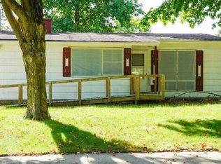 113 W Barsi Blvd, Macomb, IL 61455