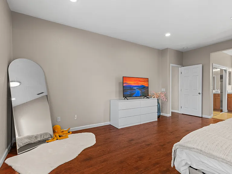 9986 Aspen Meadows Ct — Photo 16