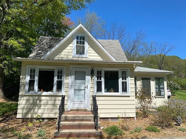1st image of 289 Brentwood Blvd