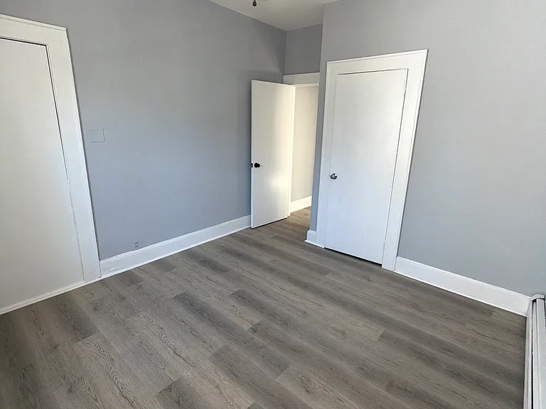 8 Lake St #0 — Photo 11