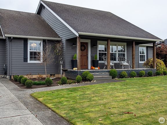 3rd image of 805 Cedar Drive
