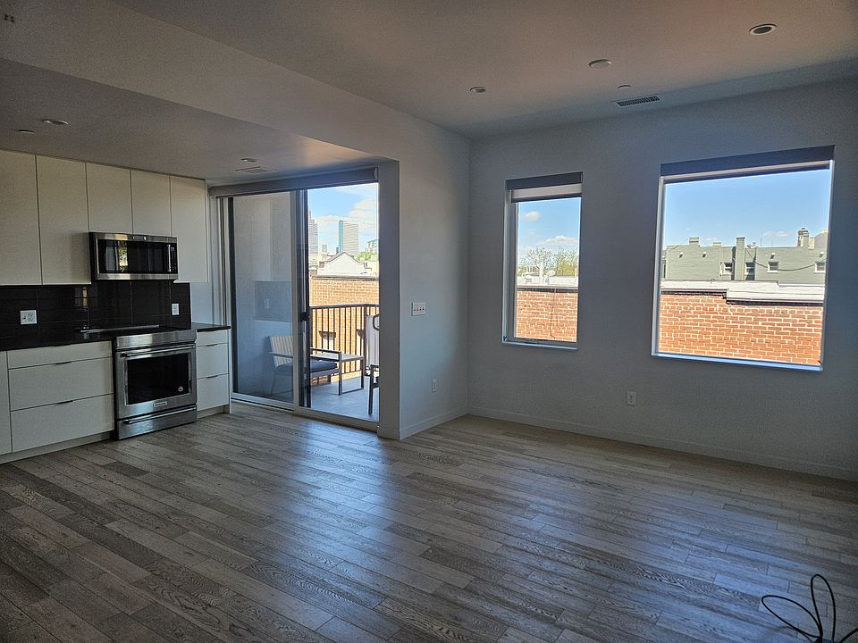 Living area to patio
