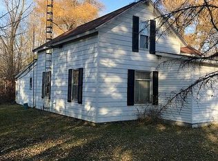 3740 Parker Rd, Gladwin, MI 48624