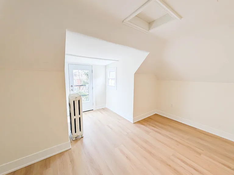 59 Carrick Ave #3 — Photo 13
