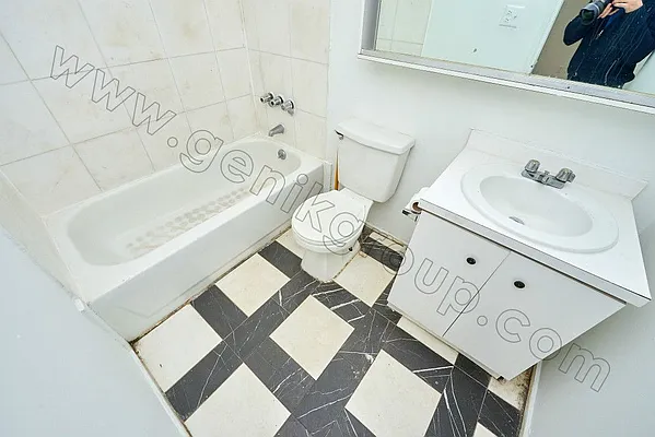 Rented by Genik Group Corp | media 8