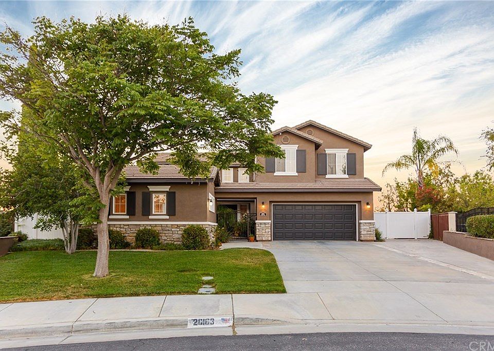 1st image of 26163 Castle Ln