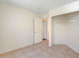 3945 Canyon Meadows Ct, Las Vegas, NV 89129