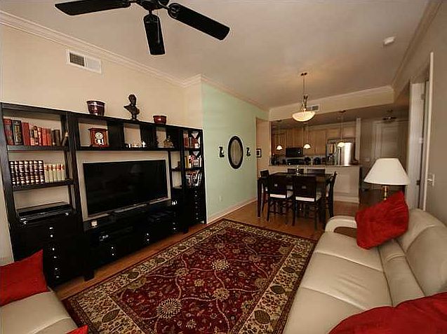 2nd image of 125 Pier View Dr #105