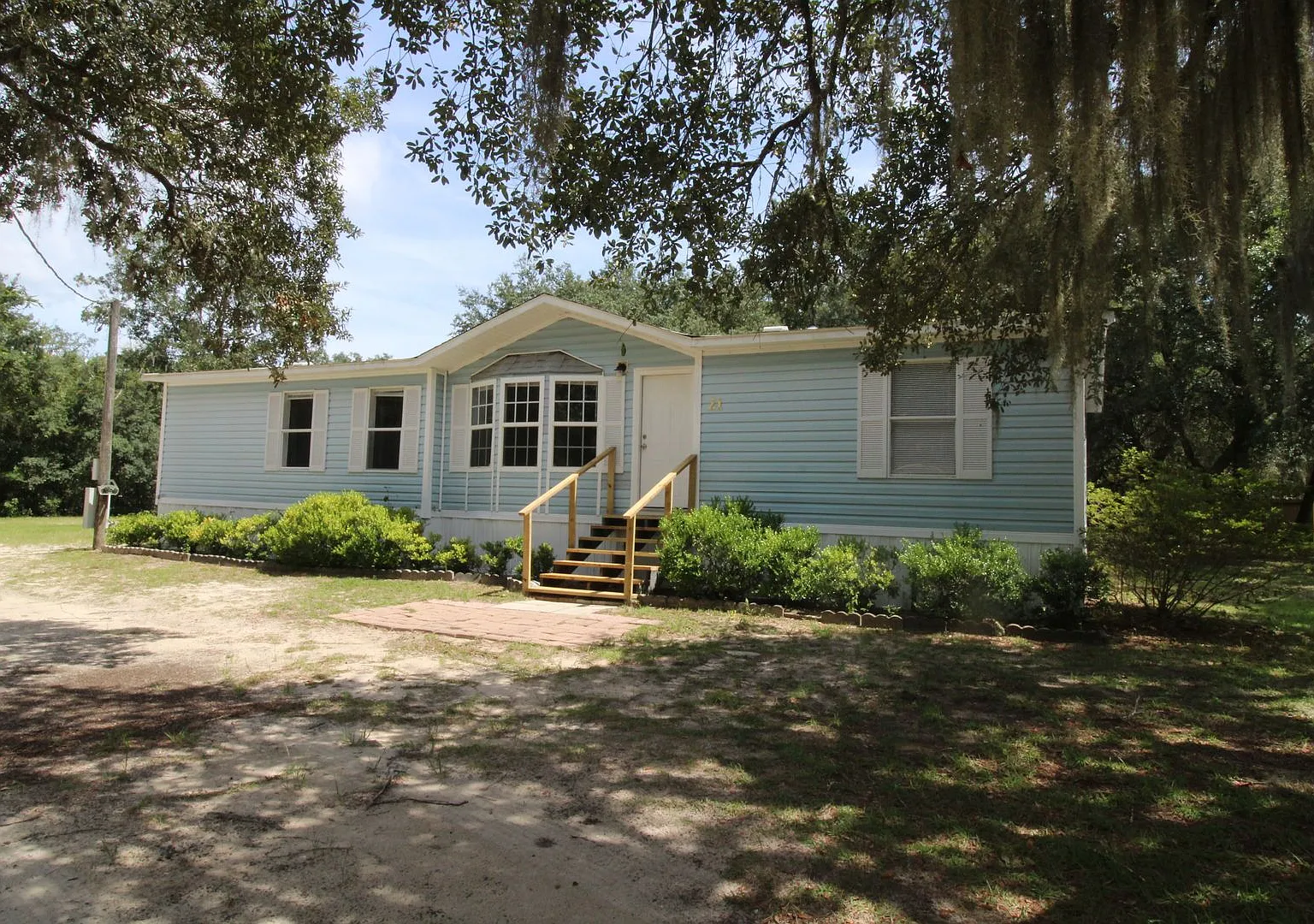 Reduced Price In Panacea! 3-Bedroom Available! — Photo 2