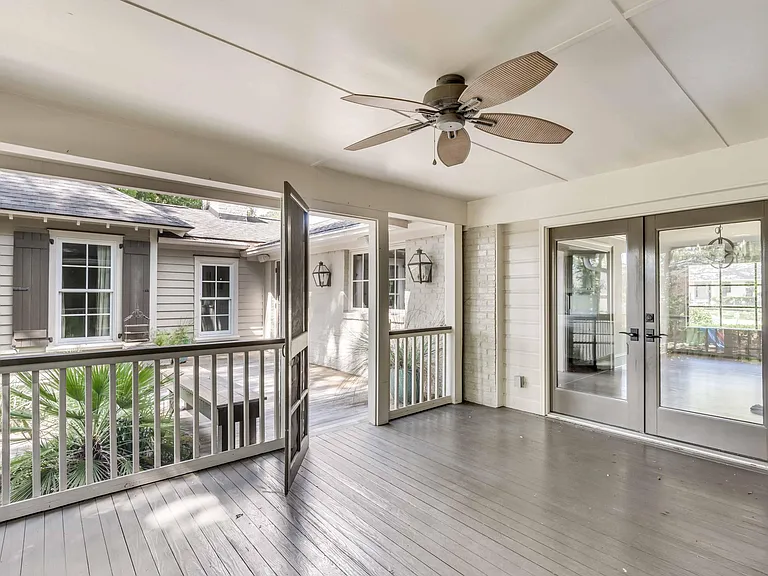 618 Pelzer Dr — Photo 25