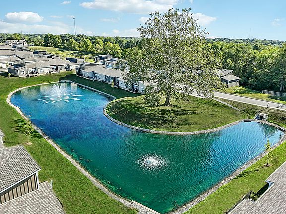 3rd image of 4500 Dogwood Cir E #16-4548DCE