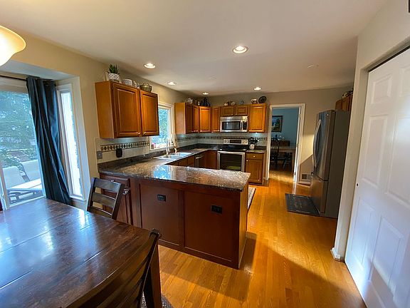 Kitchen + EIK