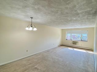 159 Lexington St #34, Auburndale, MA 02466