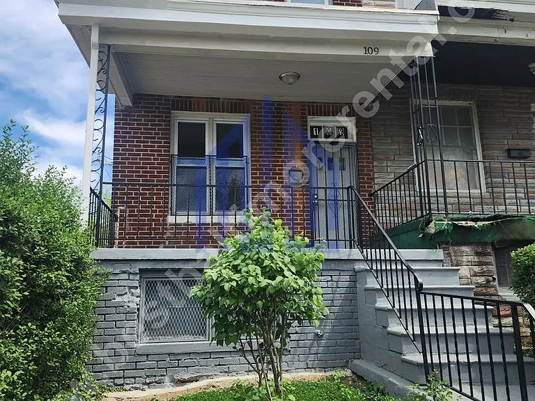 109 Wheeler Ave — Photo 1