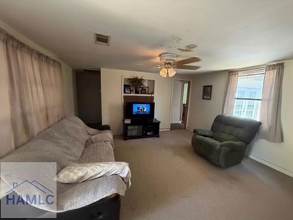 4th image of 560 Rabitsch Rd
