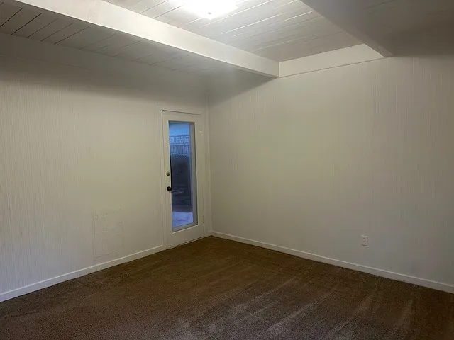 455 Maple Ave — Photo 8