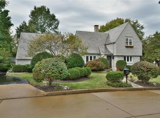 48 W Glenwood Ln, Saint Louis, MO 63122