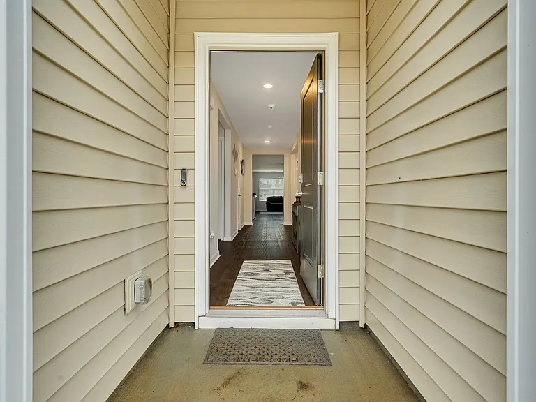 123 Tobago Cir — Photo 5