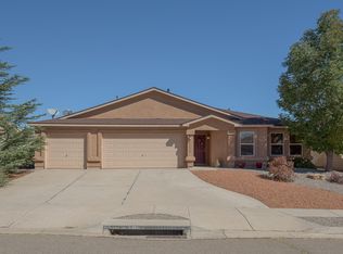 6125 Chaco Canyon Dr NE, Rio Rancho, NM 87144