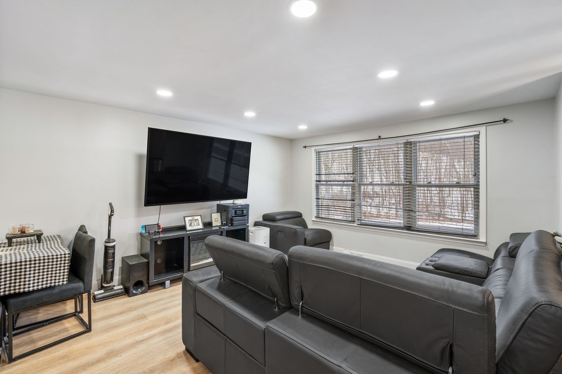 next background image