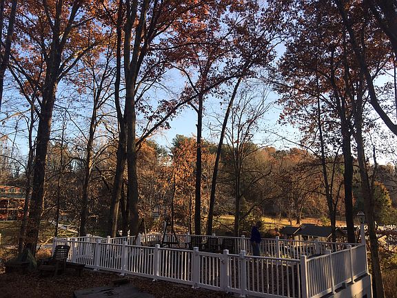 2nd image of 193 Sugar Hollow Trl