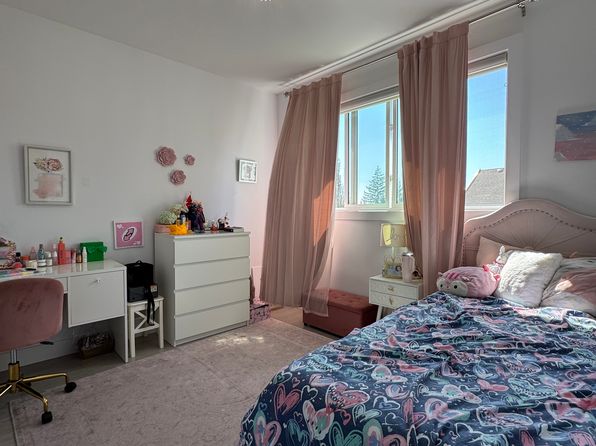 5 bedroom rental in Coquitlam — photo 17