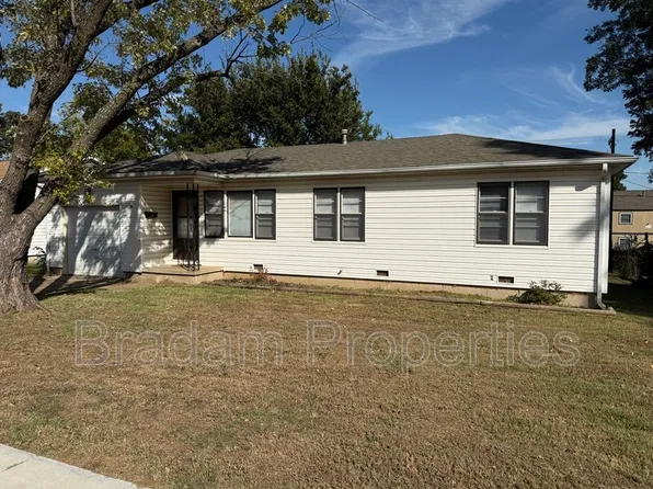 4753 S Lawton Ave, Tulsa, OK 74107