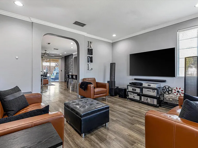 6913 Gold Run Ave — Photo 13