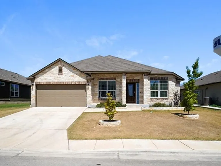 945 Cypress Ml — Photo 21