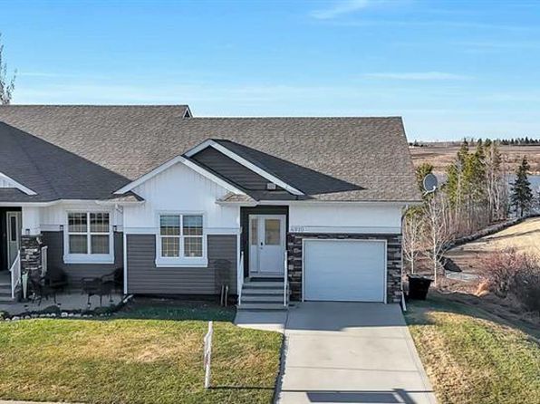 4910 S Beardsley Ave, Lacombe, AB T4L 0G4