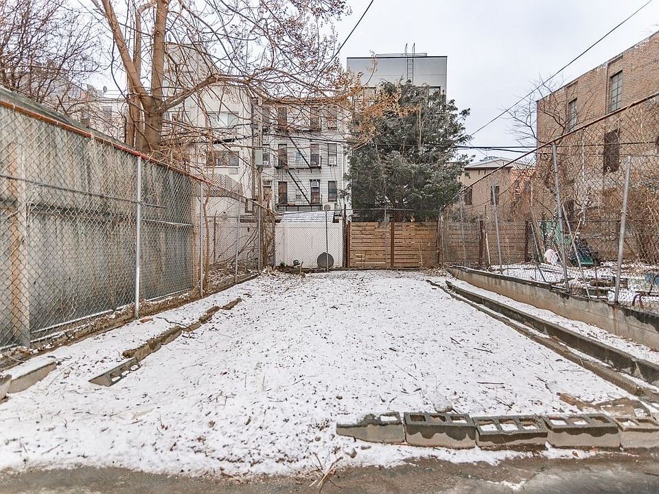 1st image of 25 Jefferson St #1