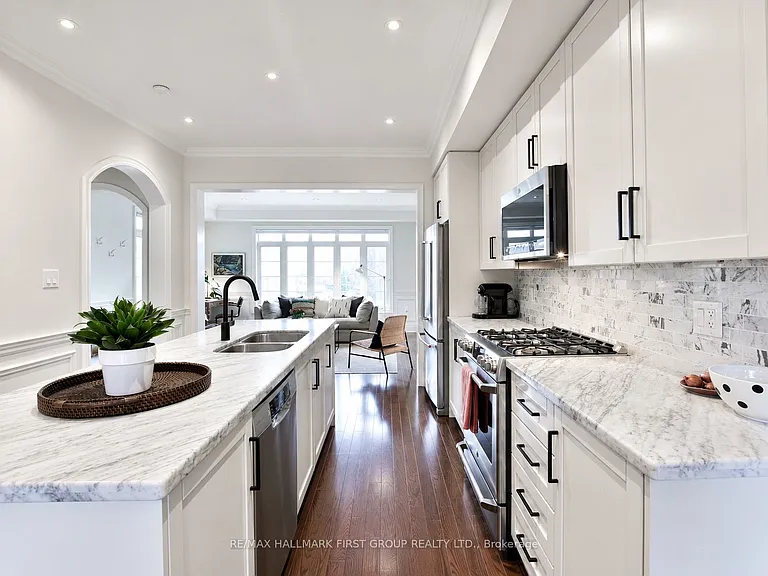 329 A Dalesford Rd — Photo 12
