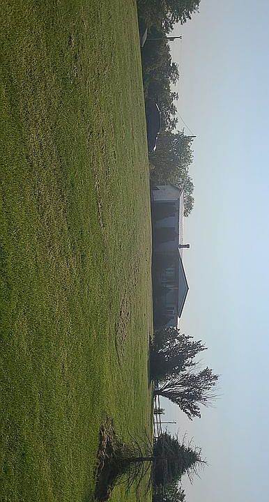 1st image of 80 Clifford Ln