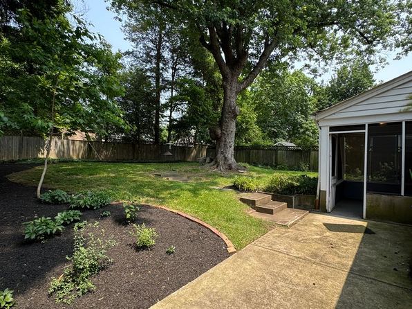 307 Dale Dr
