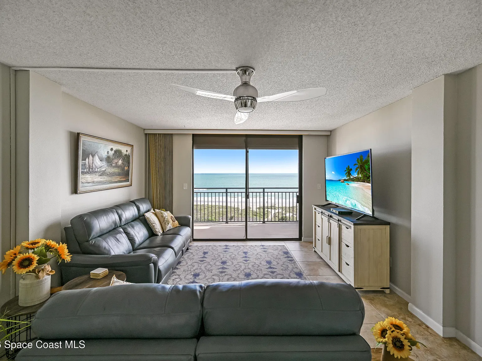 2 bed, 2.0 bath, 1200 sqft, $3,500 — Photo 3