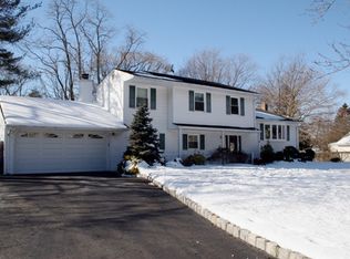 32 Nottingham Way, Middletown, NJ 07748