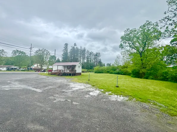 15 Apache Rd, Craigsville, WV 26205