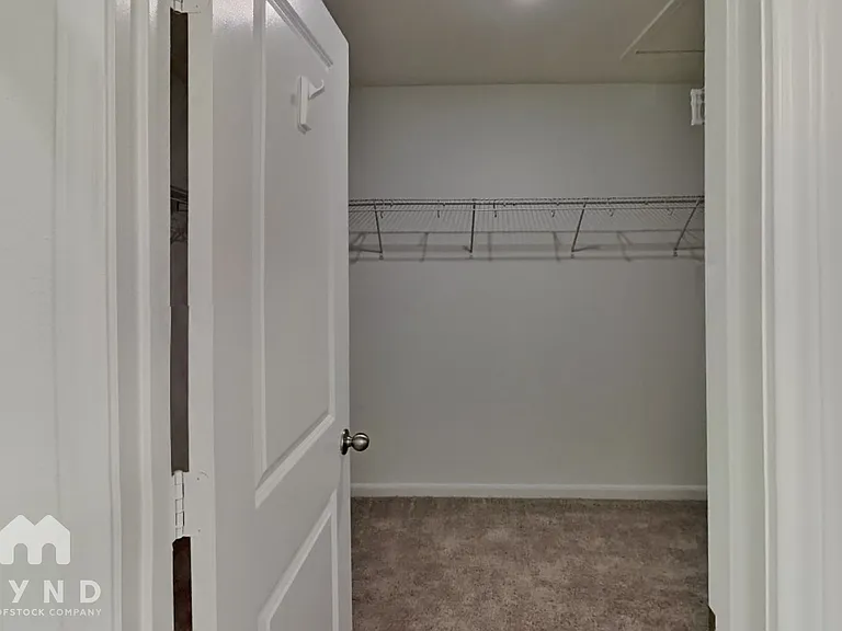 5924 Pearl Mdw — Photo 11