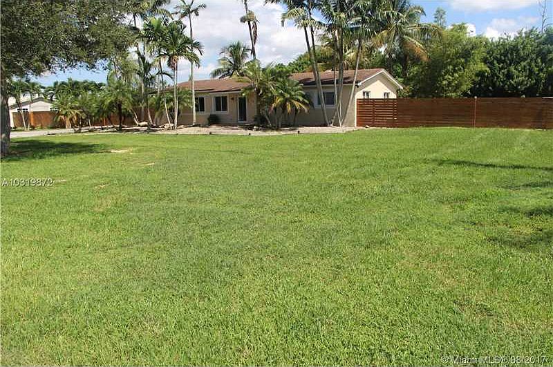 20125 SW 324 St., Homestead, FL