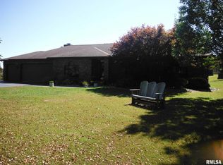 320 Willow Ln, Anna, IL 62906