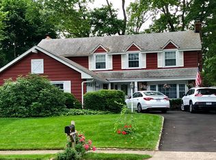 84 Moriches Rd, Lake Grove, NY 11755