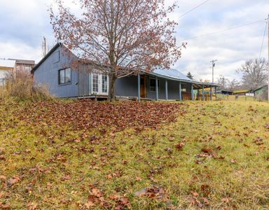 204 3rd Ave E, Eureka, MT, 59917