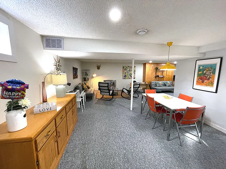 83 Valence Ave — Photo 4