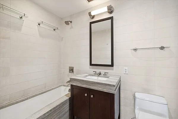 Rented by Compass | media 7