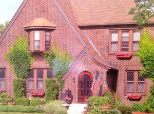 28 S Shore Blvd, Buffalo, NY 14218