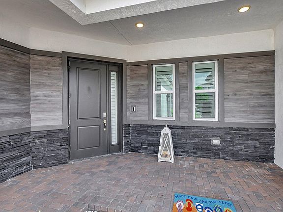 2nd image of 6422 Esprit Way