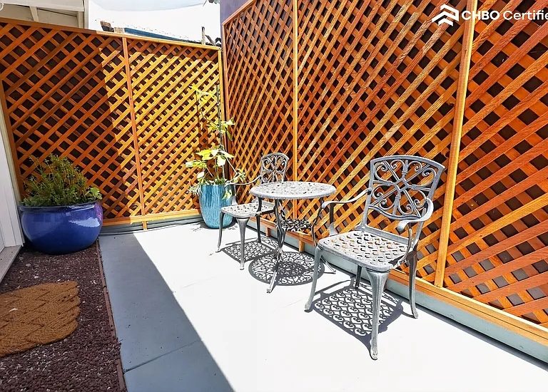 953 S Pepper St — Photo 10
