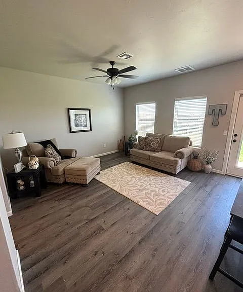 7700 Westhall Pl #7700 — Photo 10