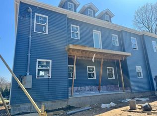 3 Whippany Rd, Morristown, NJ 07960